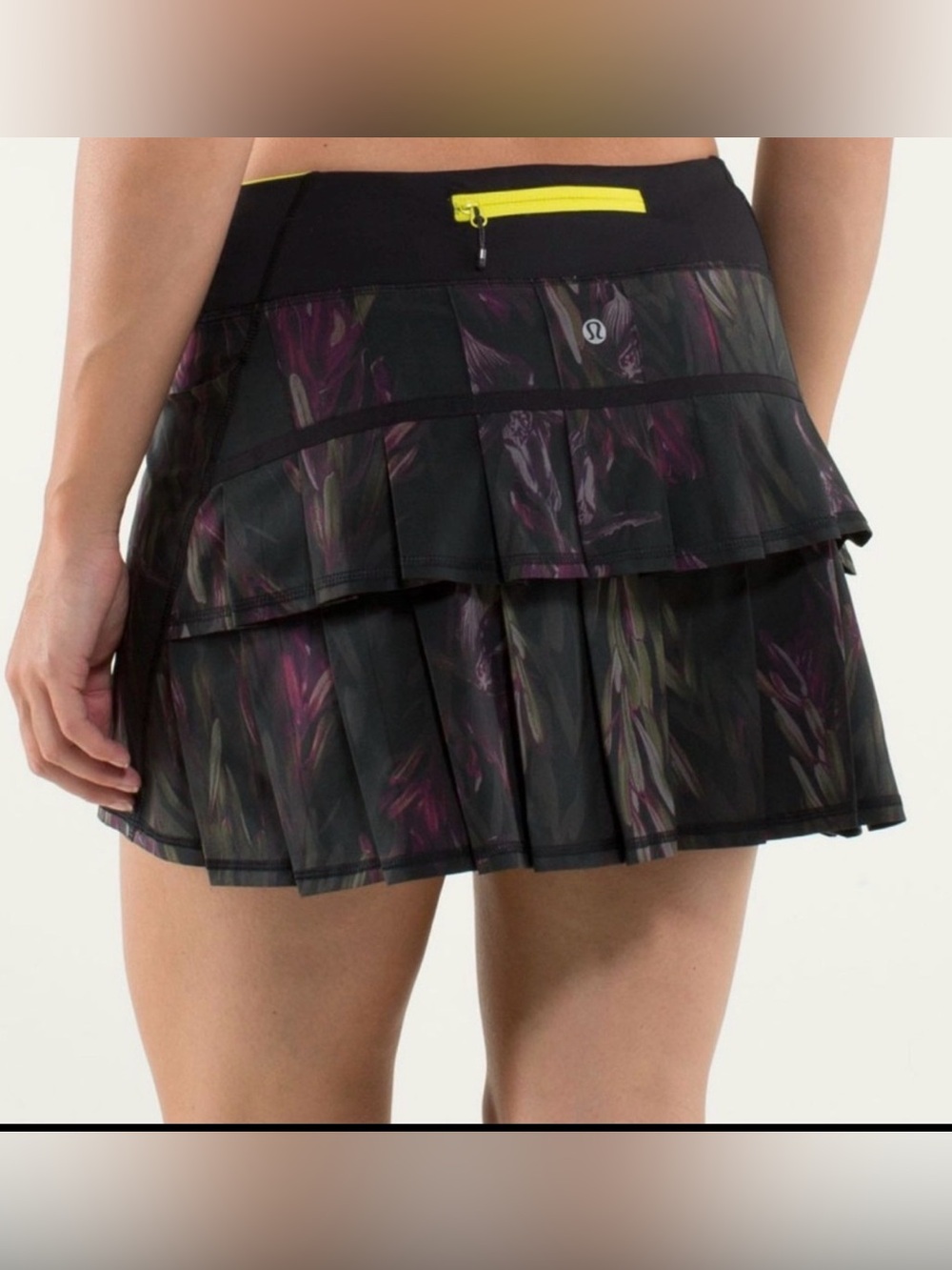 Lululemon Pace Setter Skirt Midnight Iris Multi Black Floral Running Skirt 4